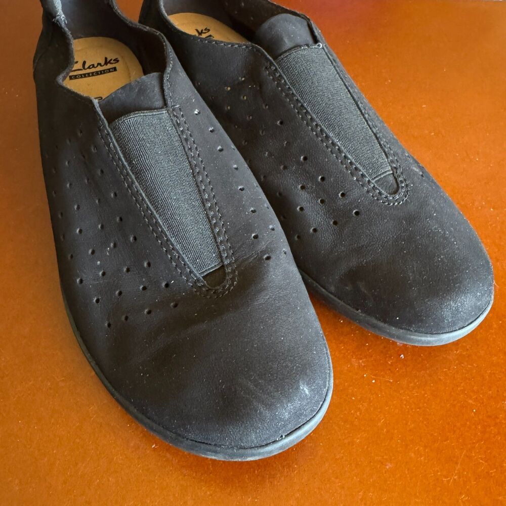 Clarks Collection Medora Gemma Nubuck Soft Cushion Perforated Black Shoes 8.5